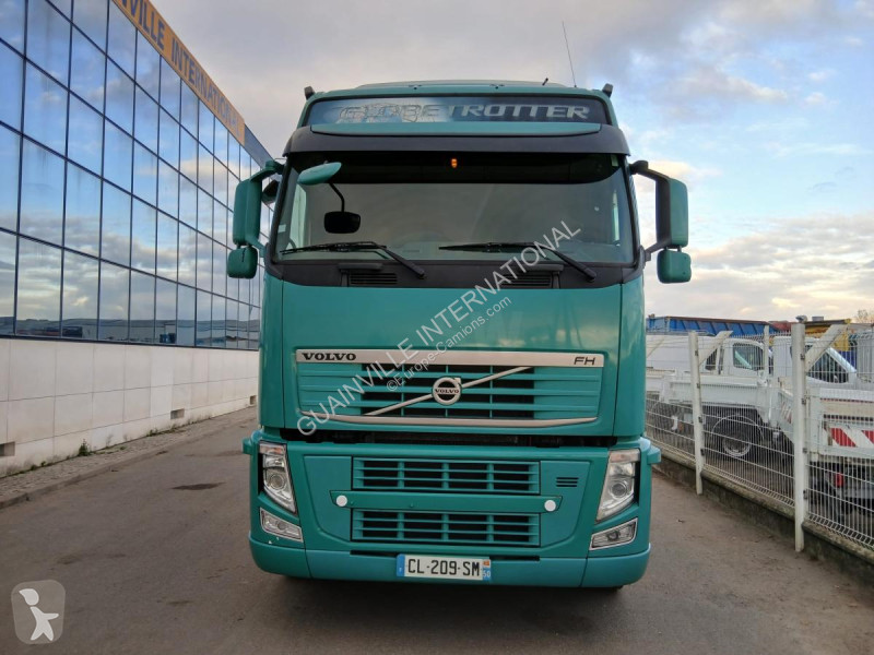 جرار Volvo 500