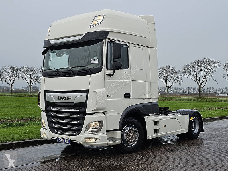 Cap tractor DAF XF  SSC SKIRTS SKYLIGHTS