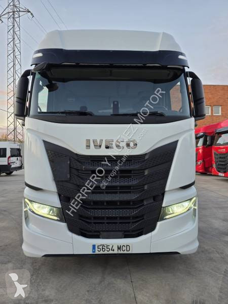 جرار Iveco