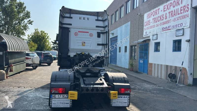 جرار Iveco