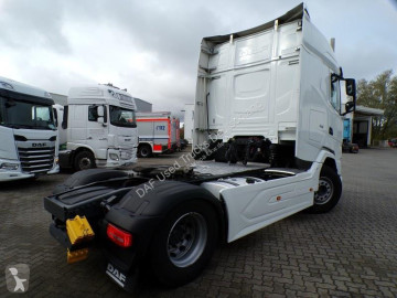 جرار DAF 480 XG FT 4X2