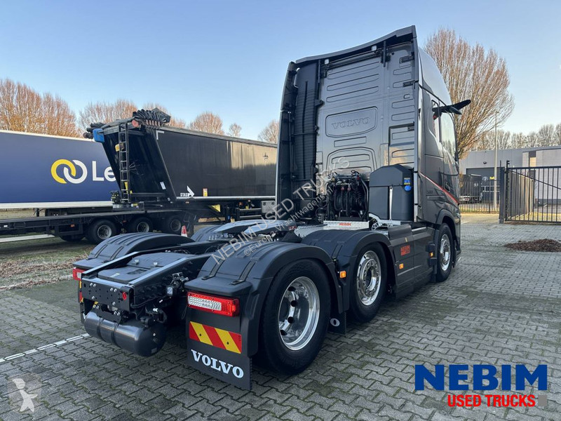 جرار Volvo 500 AERO - 25 Year Limited Edition