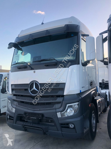 Cabeza tractora Mercedes  1848 LS F