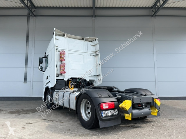 Nyergesvontató DAF n 480 FT 4X2
