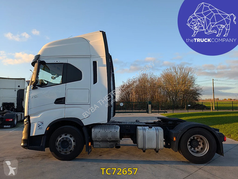 جرار Iveco S-Way 480