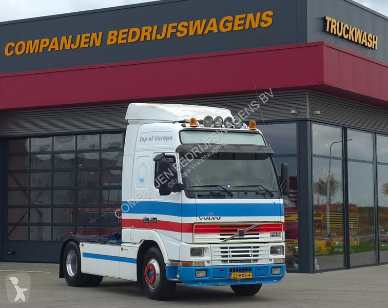 جرار Volvo FH 16 Very beautiful Volvo 520, lots...