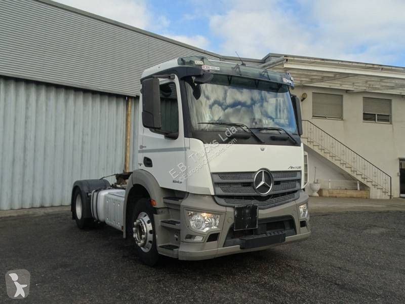 جرار Mercedes