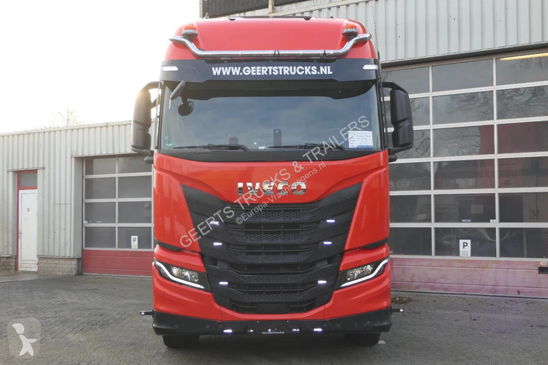 جرار Iveco 460 | Retarder | Alcoas | 612187Km |...