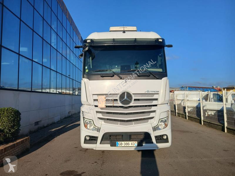Tracteur Mercedes 1845