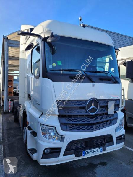 جرار Mercedes