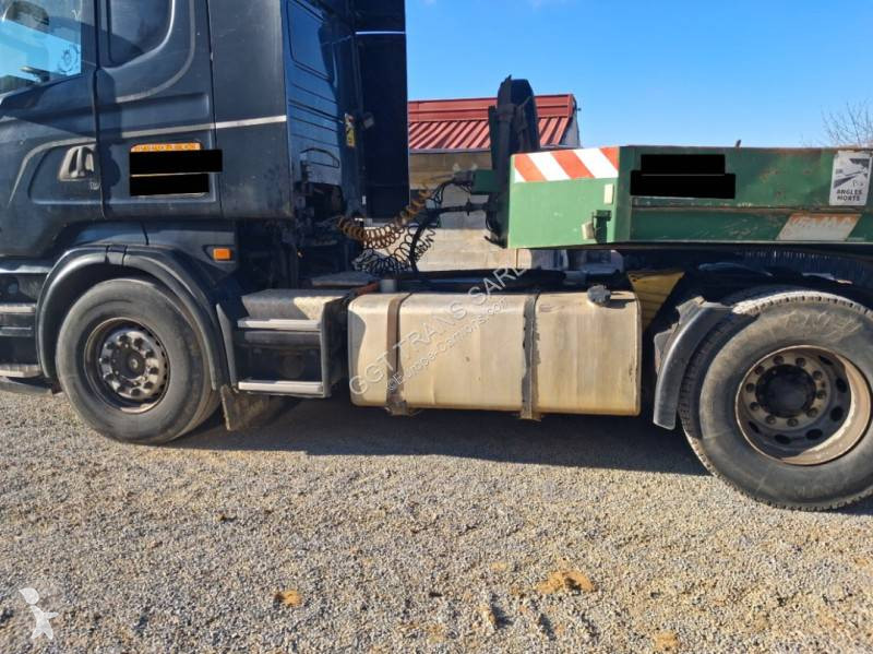 جرار Scania