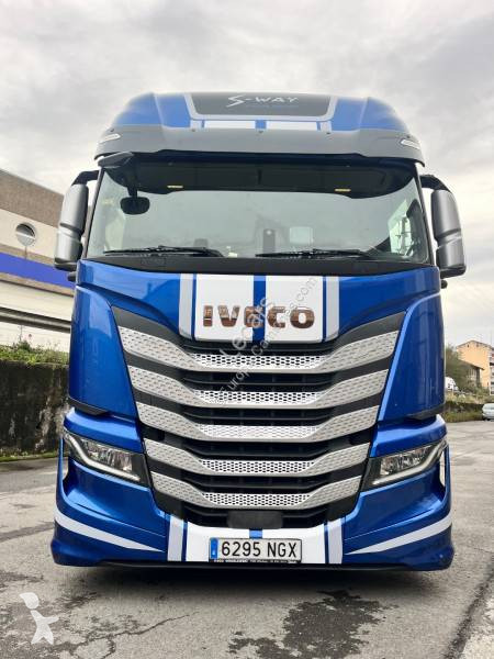 جرار Iveco