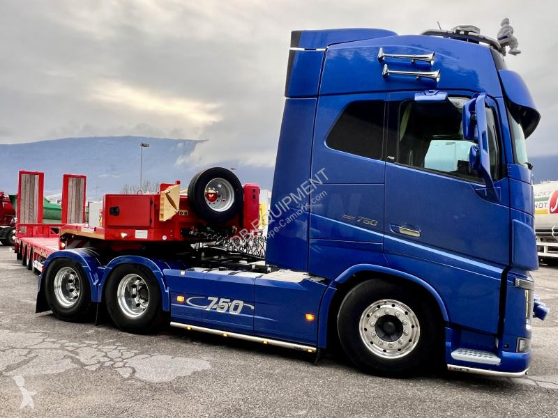 جرار Volvo 6x4 750cv Euro6 70T avec hydraulique
