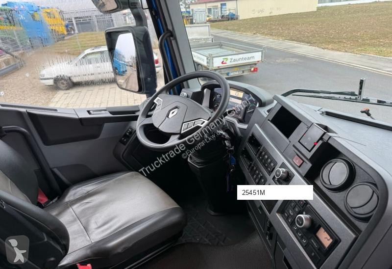 جرار Renault 586 T430 4x2 / Swiss-Vehicle