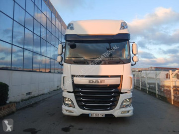Traktor DAF