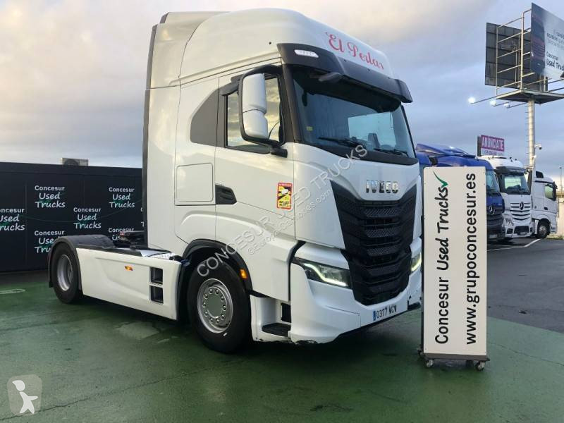 جرار Iveco