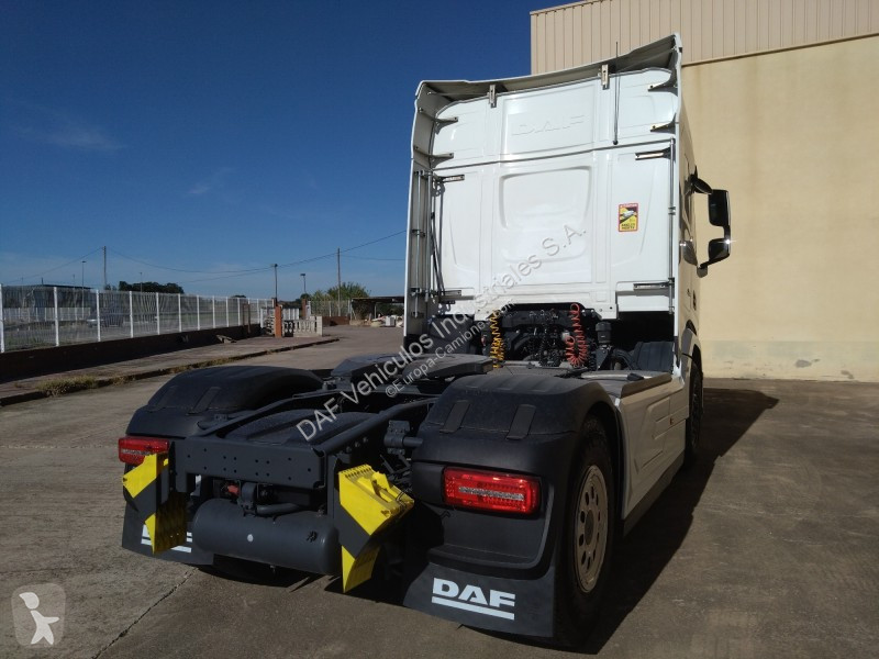 Cabeza tractora DAF XFn  FT 4X2