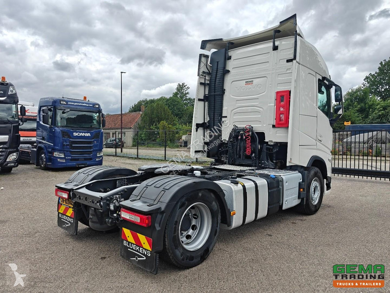 جرار Volvo 460 4x2 Globetrotter Euro6E - Double...
