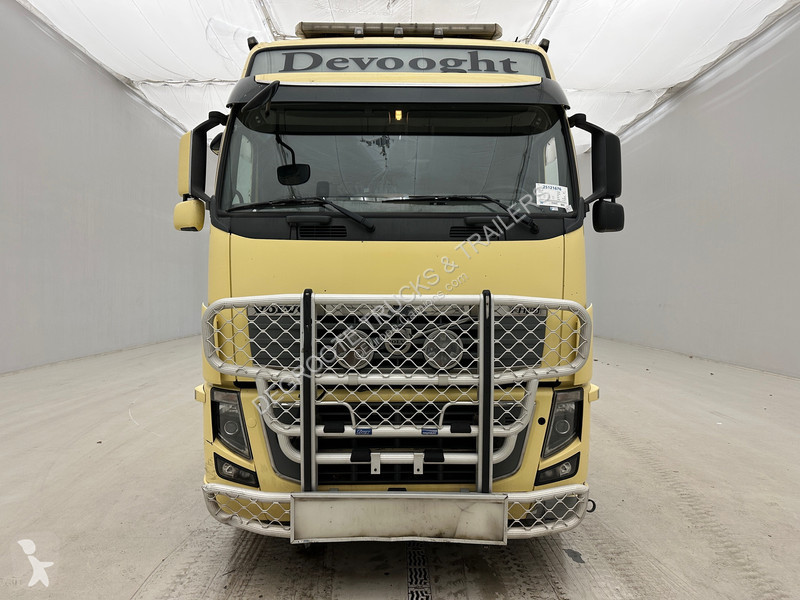 Trattore Stradale Volvo 700 - 6x4