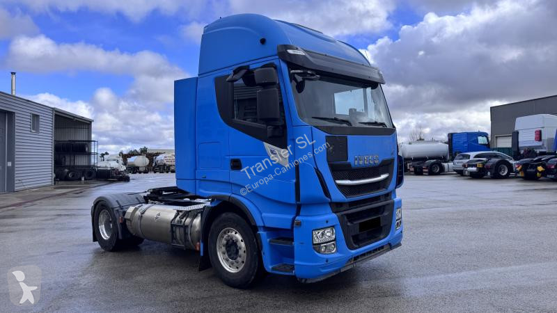 جرار Iveco  AS440ST/PLNG