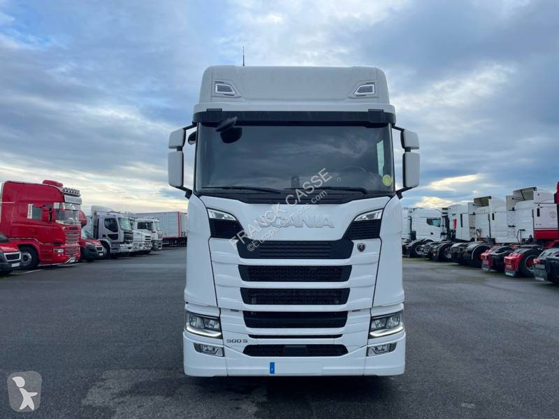 جرار Scania