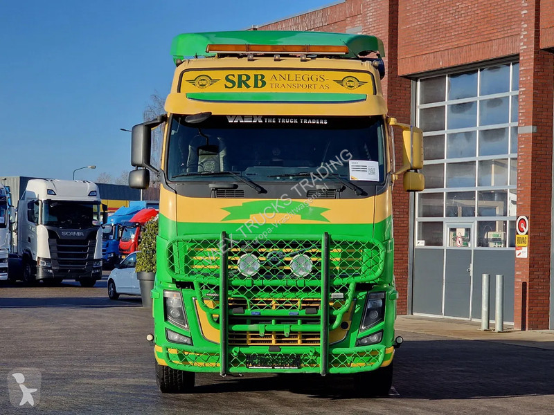 Trattore Stradale Volvo 16660 Globetrotter 6x4...