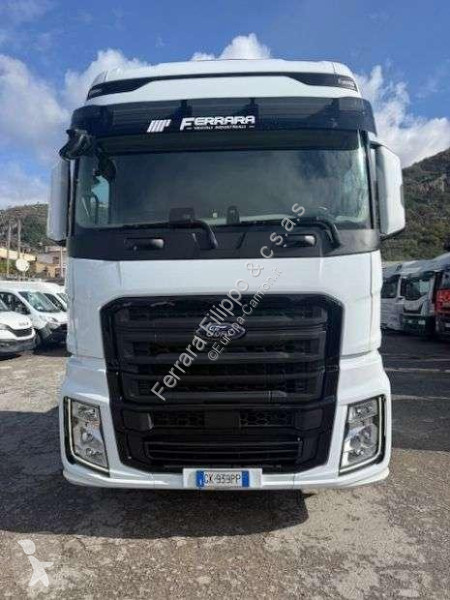 جرار Ford 500