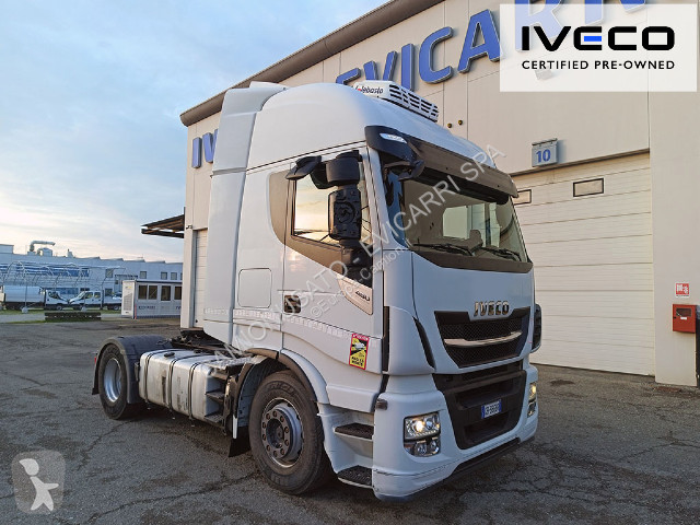جرار Iveco S-Way AS440ST/P