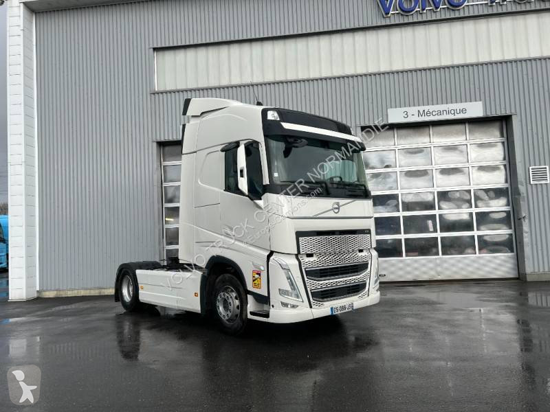 Trattore Stradale Volvo