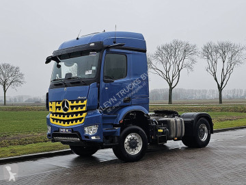 Traktor Mercedes