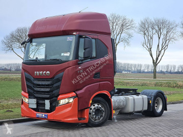 جرار Iveco