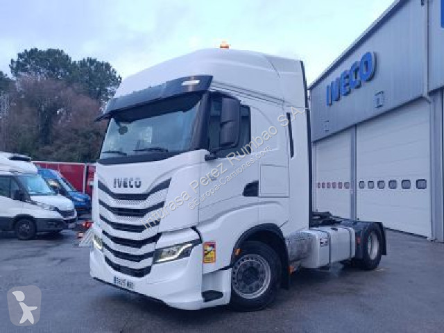 جرار Iveco Stralis AS440S53T/P