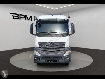 جرار Mercedes