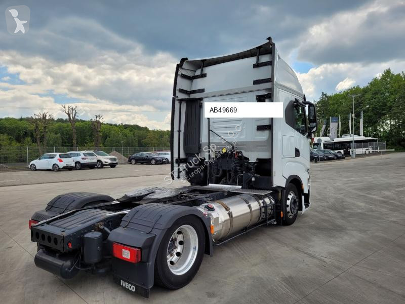 جرار Iveco