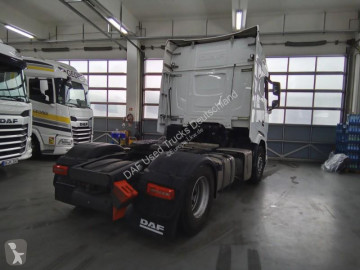 جرار DAF 480 XFn FT 4X2