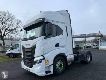 جرار Iveco