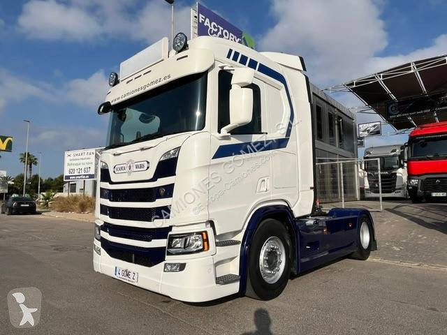 Tahač Scania 500