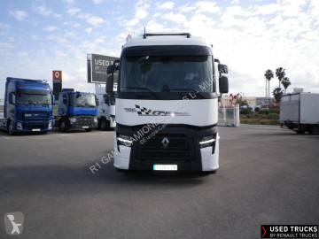 جرار Renault