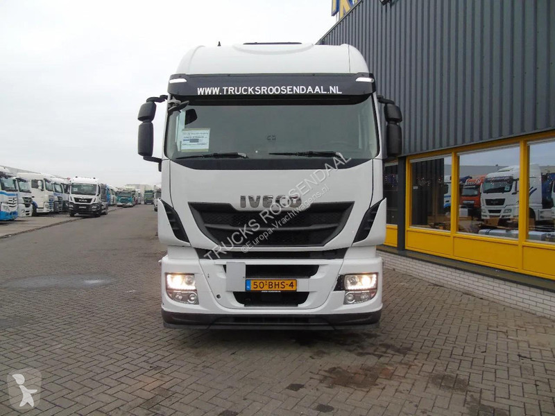 Iveco 420 + EURO 6 + SPOILER tractor unit
