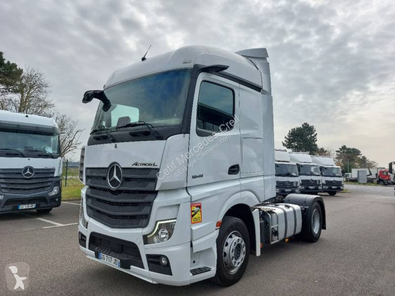 جرار Mercedes