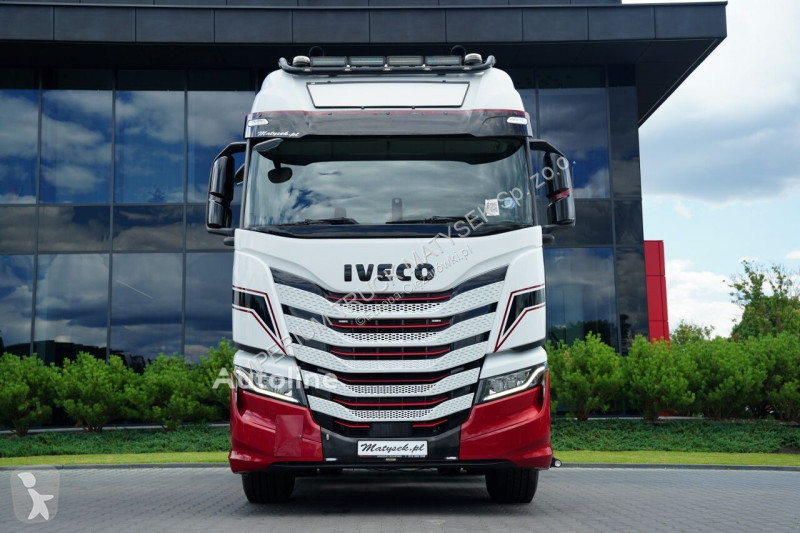 Влекач Iveco / 510 / I-PARK COOL / FULL AIRMATIC