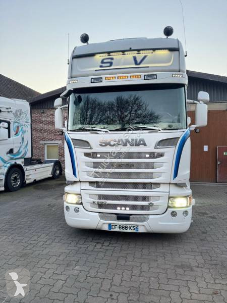 جرار Scania
