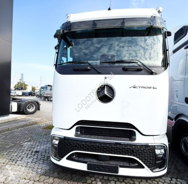 جرار Mercedes ACTROS