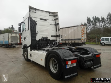 جرار Renault