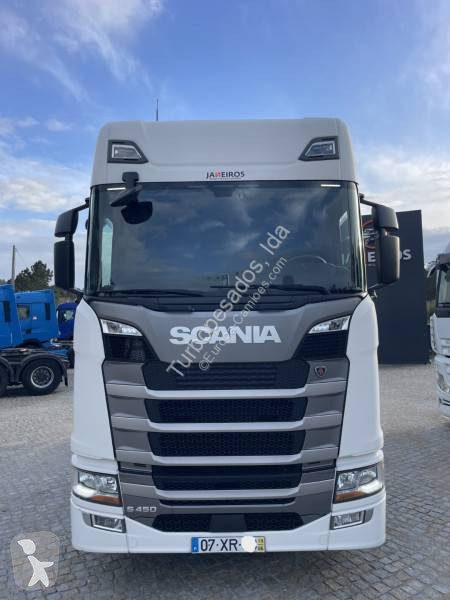 جرار Scania