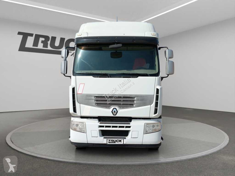 جرار Renault Premium Route - prem.route 460.26...