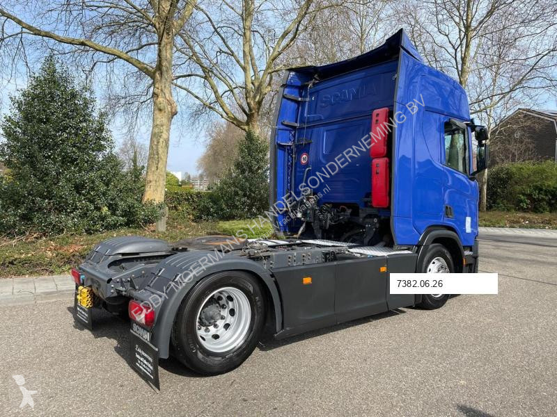 Cap tractor Scania R410
