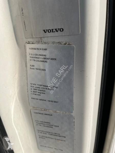 جرار Volvo