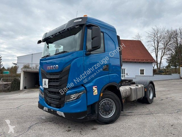 جرار Iveco X-Way AS440X51T/P 4x4 Hydro...
