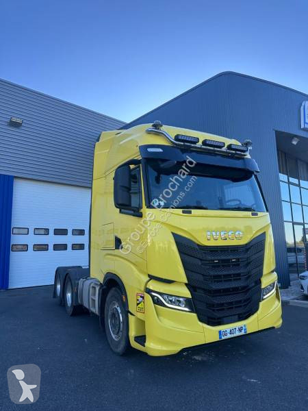 Iveco  tractor unit